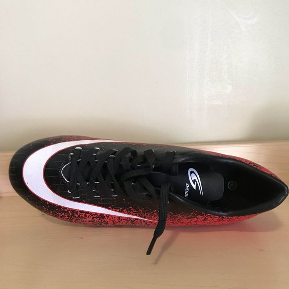 Men Soccer Shoes Low/High Ankle Football Boots Cleats - Picture 4 of 8